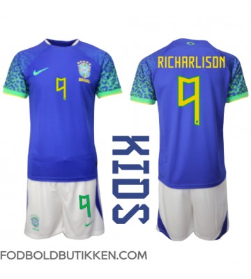 Brasilien Richarlison #9 Udebanetrøje Børn VM 2022 Kortærmet (+ Korte bukser)